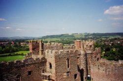 Ludlow Castle, Shropshire Wallpaper