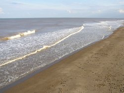 The beach at Skegness, Lincolnshire Wallpaper