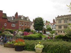 Near Shrewsbury Castle Wallpaper