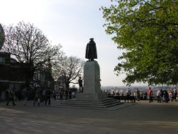 Statue of General James Wolfe, Greenwich Park, Greenwich, Greater London. Spring 2005 Wallpaper