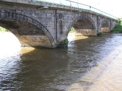 Riverside Walk, Gainsborough. Trent Bridge Wallpaper