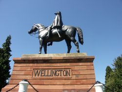 Wellington Statue, Aldershot Wallpaper