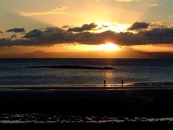 Christmas morning on Seamill Beach, near West kilbride Wallpaper