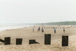 Gorleston-on-Sea, Norfolk. Looking south Wallpaper