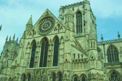 York Minster - South Transcept Wallpaper