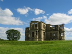 Lyveden New Bield Wallpaper