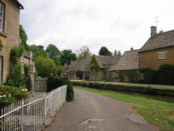 Lower Slaughter, June 2005 Wallpaper