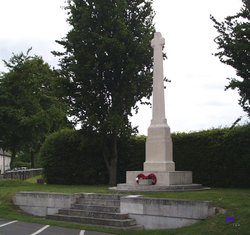 War Memorial at Ashwell village, Hertfordshire Wallpaper