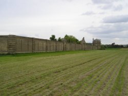 Wrest Park grounds Wallpaper