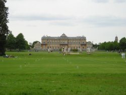 Wrest Park croquet Wallpaper