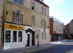 Roundsone Street and Post Office Wallpaper