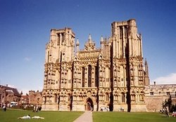 Wells Cathedral, Somerset  front view Wallpaper