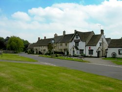 Biddestone, Wiltshire Wallpaper