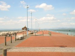 Morecambe Bays long jetty Wallpaper