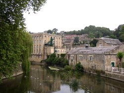 Bradford-on-Avon, Wiltshire. Summer 2004 Wallpaper