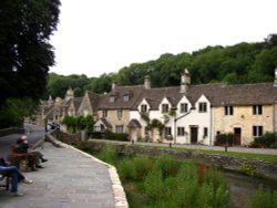 Castle Combe, Wiltshire. Summer 2004 Wallpaper