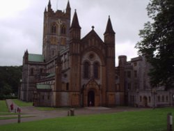 Buckfast Abbey in Buckfastleigh, Devon Wallpaper