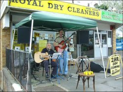 Music at the Parade in Cookham Rise, Berkshire Wallpaper