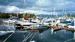 The boat landings Bowness-on-Windermere, Cumbria Wallpaper