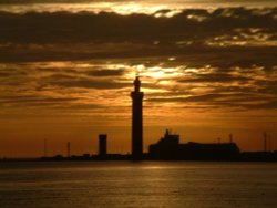 Grimsby Docks photo by Steve Tappin Wallpaper