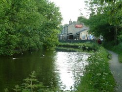 Roaches Lock by the canal at Mossley Wallpaper