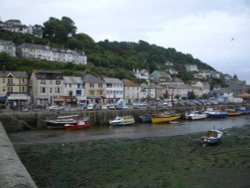 East-Looe harbour Wallpaper