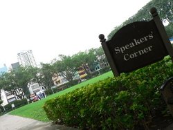 Speaker's corner, near Hyde Park; London Wallpaper