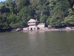 Dartmouth, Devon. The River Dart Wallpaper