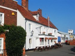 Burnham-on-Crouch, Essex Wallpaper