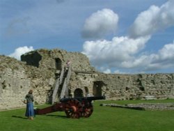 Pevensey Castle, Pevensey, East Sussex Wallpaper