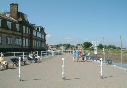 The Quay, Blakeney, Norfolk with the Blakeney Hotel overlooking it. Wallpaper