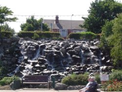 A small waterfall on the Cleethorpes Seafront Wallpaper