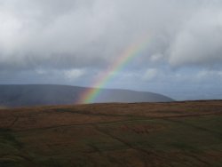 half way up pen y fan Wallpaper