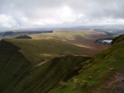 The peak pen y fan October 2005. Brecon Beacons, Wales Wallpaper