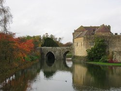 Leeds Castle Wallpaper