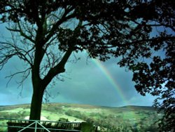 Rainbow over Hathersage, Derbyshire Wallpaper