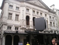 St Martin's Lane. Albery Theatre Wallpaper