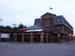 Shepperton Rail Station. Shepperton, Surrey Wallpaper