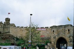 Lincoln Castle Wallpaper