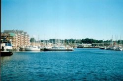 Neptun Quay and Marina in Ipswich, Suffolk Wallpaper