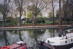 Walking along the Canal from Camden Town to Lisson Grove. Picture taken in Mid May, 2005 Wallpaper