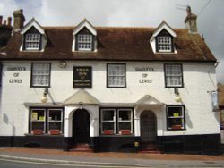 The Swan Inn, Lewes. Traditional public house. Serves bitter and ale brewed in the towns brewery. Wallpaper