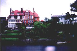 Houses along River Dee in Chester, Cheshire Wallpaper