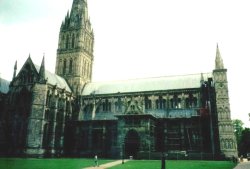 Salisbury Cathedral in Salisbury Wallpaper