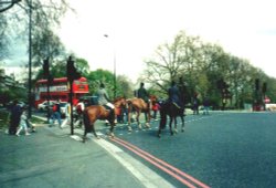 London, by Wellington Arch - May 2001 Wallpaper