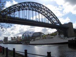 The Tyne Bridge - THE North-East Englands major landmark Wallpaper