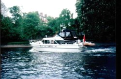 River Ouse in York Wallpaper