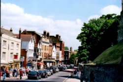 Thames Street in Windsor Wallpaper