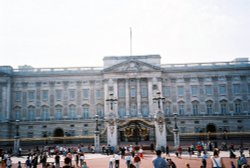 Buckingham Palace, London Wallpaper