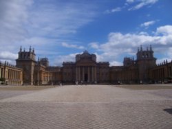 Blenheim Palace in Woodstock, Oxfordshire Wallpaper